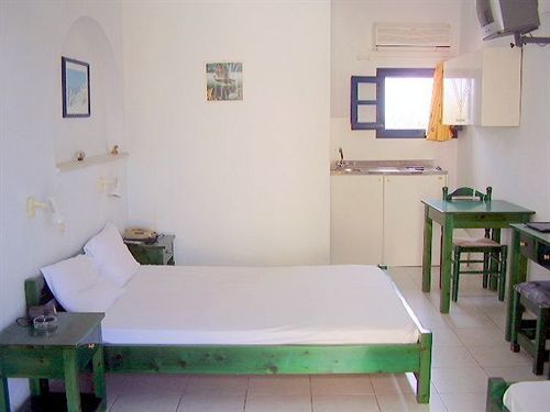 Ikaros Studios & Apartments Naxos City Ngoại thất bức ảnh